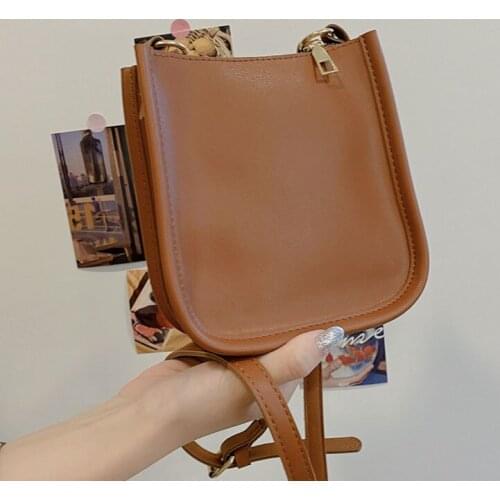 Simple Mini Bucket Bag Summer Female Handbags New 2021 Pu Leather Casual Shoulder Bag Designer Retro Phone Bag Crossbody Bag
