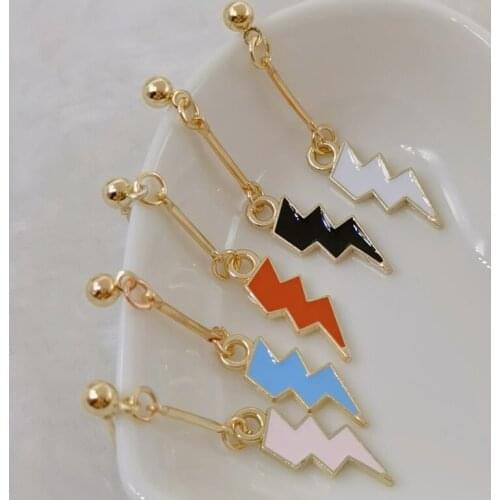 Simple and fashionable enamel lightning earrings female exquisite student girlfriend jewelry accessories
