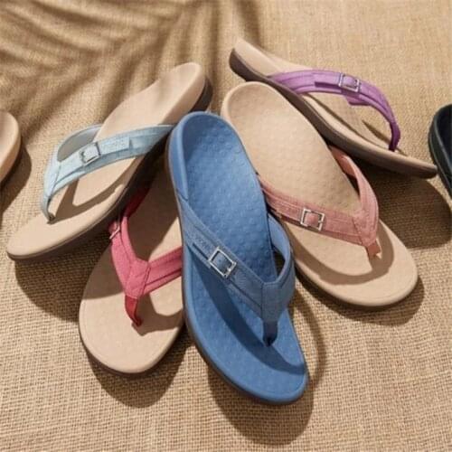2021 Womens Slippers Summer New Fashion Flat Heel Casual Flip Flop Plus Size Solid Color Beach Slippers Female Soft Slippers
