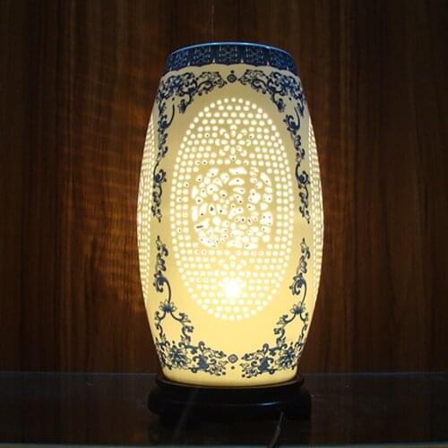 Table lamp LED E27 220v 110v Vintage Table Lamp Jingdezhen Egg-Shell Handpainted Ceramic Decoration Light Wood Wedding Gift