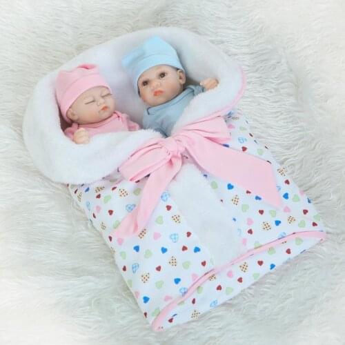 Top Reborn Baby Realistic 26 cm Doll Boy Girl Mini palm Cute Twin soft silicone creative Mom Kid Toy Christmas gift