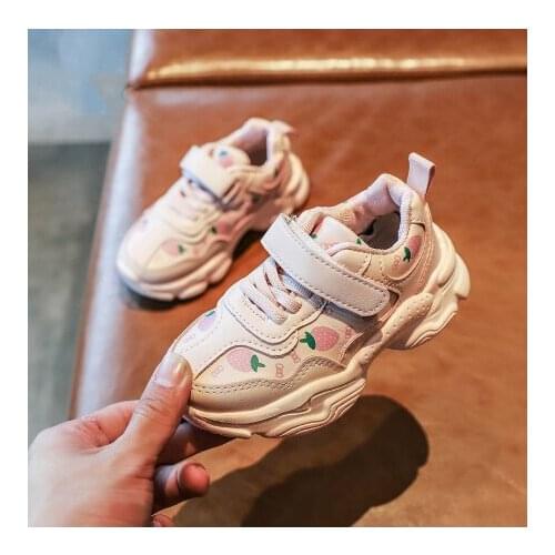 Children Sports Shoes 2020 Spring Kids Shoes Korean Lovely Strawberry Girls Running Shoes Student PU Girls Sneakers