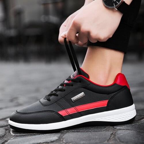 Men Shoes Vulcanize Sneakers Breathable Men Casual Shoes Outdoor Walking Slip on Male Lace Up Flats Men Shoes Tenis Masculino