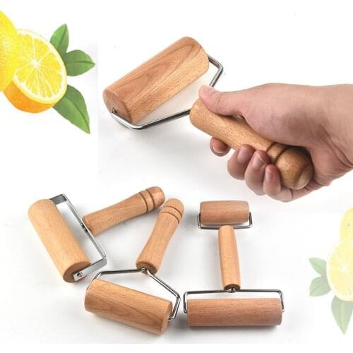 Wooden Rolling Pin, Hand Dough Roller for Pastry, Fondant, Cookie Dough, Chapati, Pasta, Bakery, Pizza. Kitchen tool