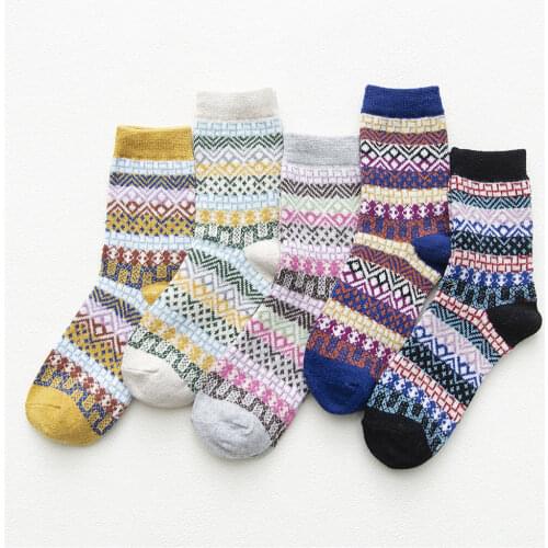 5 Pairs Women Wool Socks Autumn and Winter Thermal Thicken Warmer Ethnic Style Cashmere Socks Women