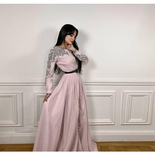 Elegant Pink Split Moroccan Caftan Evening Dress Wirh Applique A-Line Floor Length Saudi Arabia Special Occasiom Plus