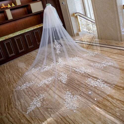 2020 New Long Wedding Veil Two Layers Lace Appliqued Cathedral Bridal Veils With Comb Wedding Accessory