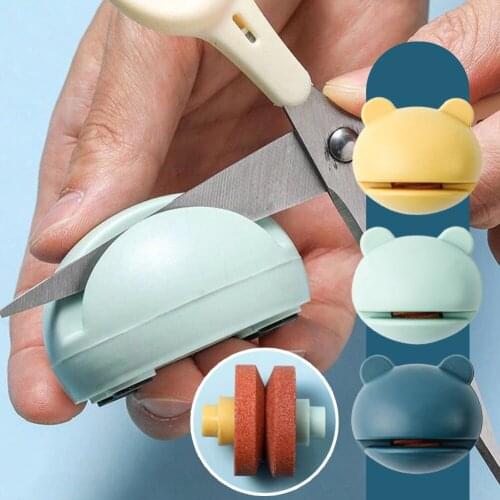 Home Portable Mini Knife Sharpener Kitchen Tools Cute Shape Frog Head Knife Sharpening Tool For Scissors Chef Fruit Knives