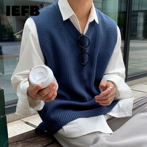 IEFB Korean Style Fashion Chic Solid Color Knitting Pullovers Top Mens Autumn 2021 New Loose V-neck Sleeveless Vests Male Tide