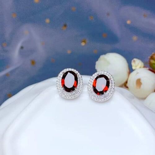 Compact Natural Pigeons Blood Garnet Ear Studs Party For Women S925 Silver Exquisite Real Garnet Gemstones Certificate