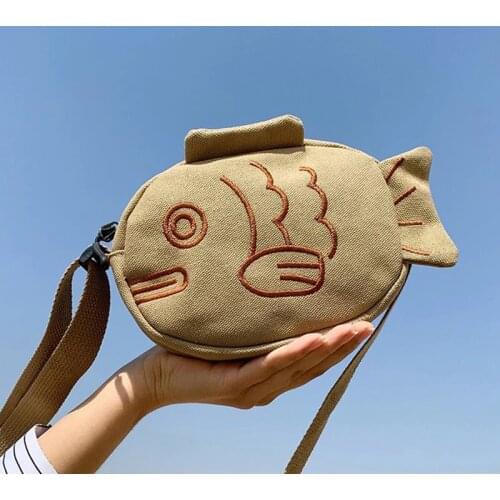 Cute Canvas Messenger Bag Embroidery Fish Shape Torebka Listonoszka Portable Zippered Small Purses Handbags Mini Crossbody Bag