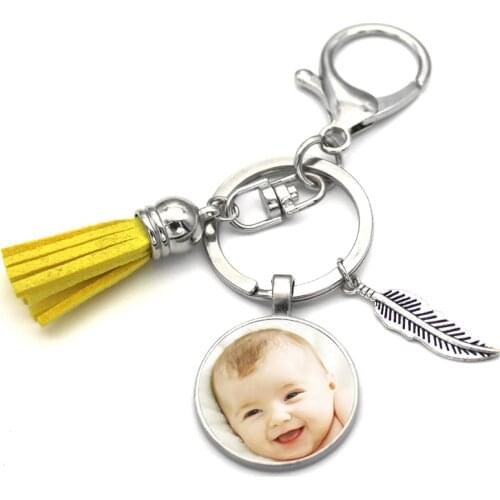 Upgraded VersionThe Tassel Key Ring Baby Father and Mother Brothers feather Sisters Grandparents Photo Keychain Custom Jewelry