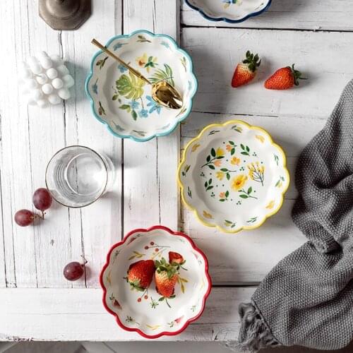 Japanese Ceramic Bowl Household Tableware Fruit Salad Bowl Wave Lace Cute Creative Ceramic Strawberry Rice Bowl