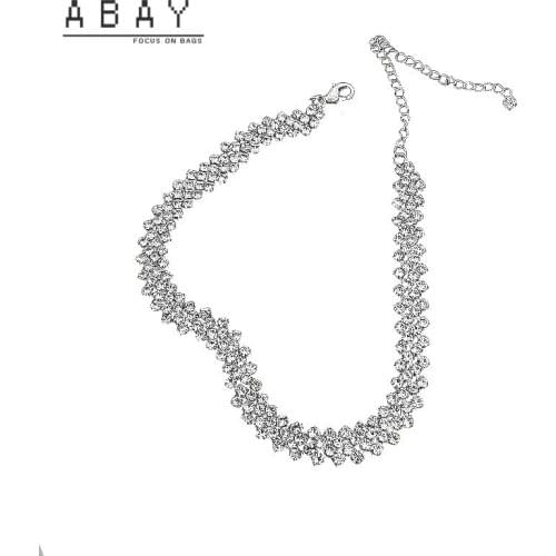 Fashion Rhinestone Collar Necklace Womens New Temperament Simple Versatile Zircon Design Trend Trend Clavicle Chain Wholesale