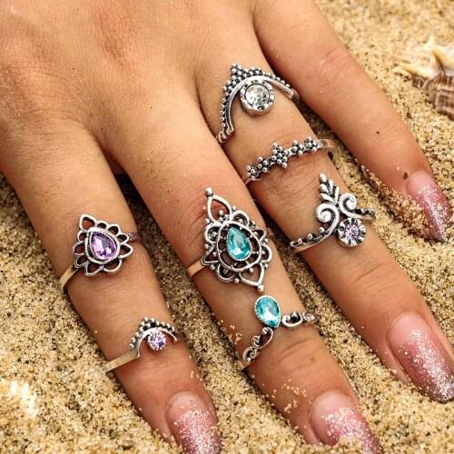 Femme Rings Set Vintage Water Drops Ring for Women Boho Geometric Flower Crystal Knuckle Ring Set Bohemian Midi Finger Jewelry
