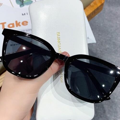 2021 Classic Vintage Square Sunglasses Women Oversized Sunglasses Women Men Retro Black Luxury Sun Glasses Goggle Oculos UV400