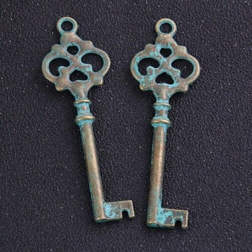 2pieces/lot 24*78 mm Antique Green Color Metal Alloy Large Grimace Key Charms Jewelry Keys Necklace Pendant