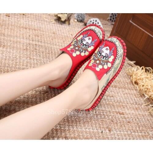Women Chinese Shoes Traditional Old Peking Canvas Flats Shoes Female Casual Face Embroidery Ballet Shoes Vintage Linen Slippers