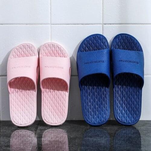 New Couple Summer Flip Flops Home Slippers Summer Hotel Bathroom Shoes Soft Bottom Non-Slip Sandals Letter Men Women Slides