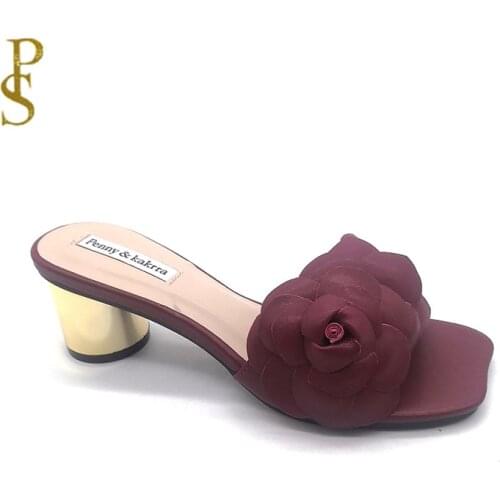 Penny & kakrra Women's Slippers