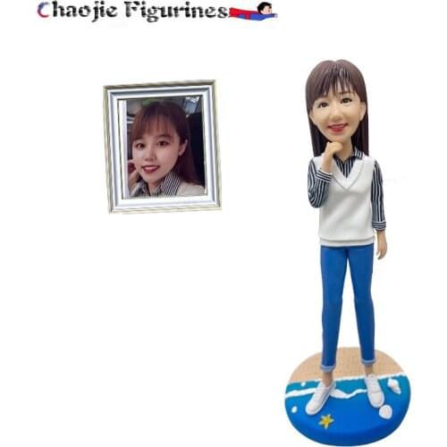 Handmade Dolls Real Dolls Custom Shaking Head Cake Top Hat Birthday Cake Top Hat Gift Home Decoration Sculpture