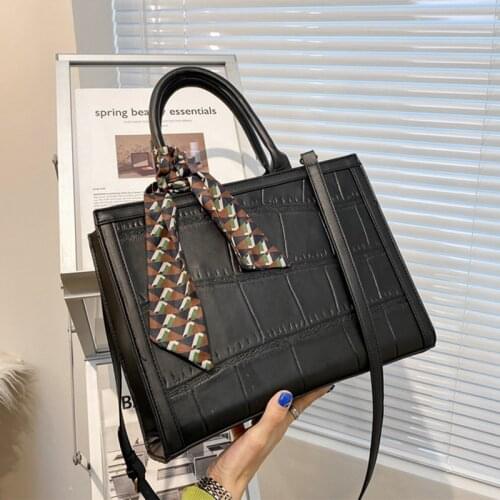 Vintage Crocodile Embossed Women Handbags Roomy Scarf Work Female Tote Simple PU Leather Ladies Shoulder Crossbody Bags New 2021