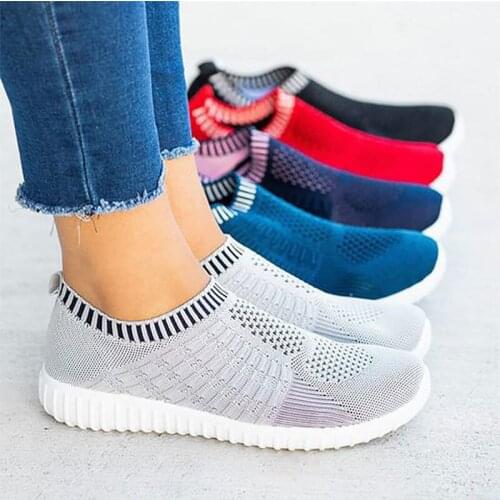 Womens Lightweight Flat Shoes Large Size Round Toe Comfortable And Breathable Casual Sports Shoes Womens Shoes New 2021