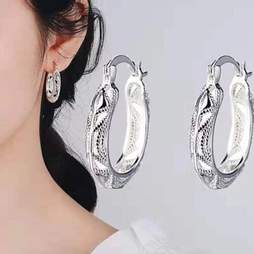 Fashion Lady Silver Plated Hoop Lady Wedding Earrings Leisure Party Charm Jewelry Unusual Earrings Lovely Christmas Gift