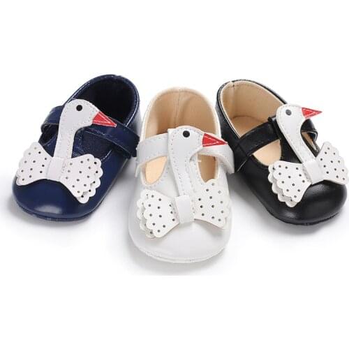 Cute Baby Shoes for Girls Soft Moccasins Shoe 2020 Spring Swan Baby Girl Sneakers Toddler Boy Newborn Shoes First Walker