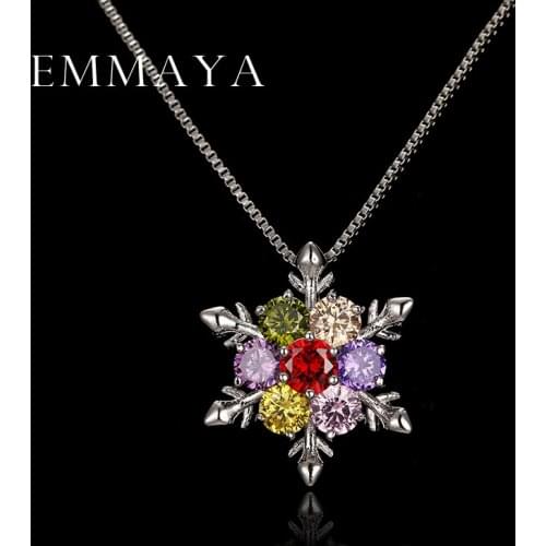 Emmaya Charm Christmas Jewelry Popular Necklace Snow Flake Crystal Necklaces Pendants For Women Factory Price