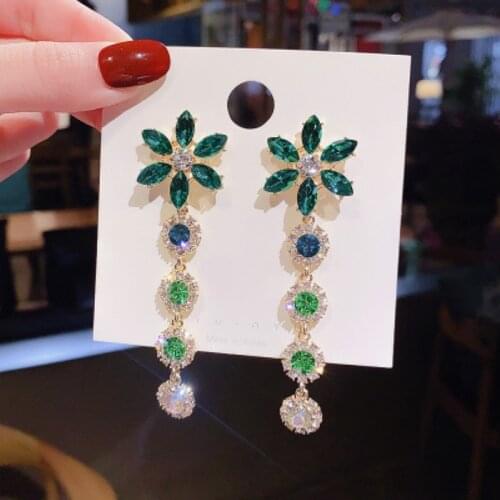 2020 New Bohemian Green Crystal Flower Tassel Dangle Earrings Ladies Personality Pendant Earrings Fashion Earrings Jewelry Gift