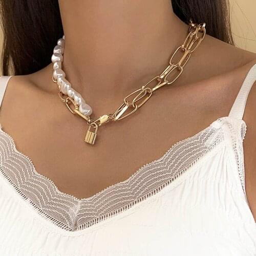 Punk Asymmetrical Thick Chain Pearl Lock Pendant Necklaces Women Vintage Geometric Clavicle Necklace Choker Colar Jewelry Gift