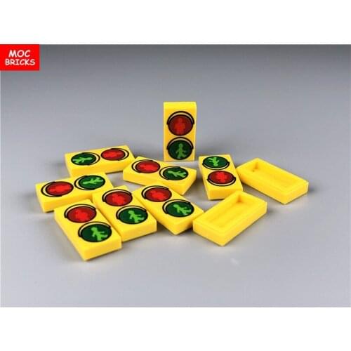 10pcs/lot Tile 1 x 2 with Traffic Light figure Green Walk and Red Don't Walk Pattern 3069bpb415 Building blocks Toys kids gift