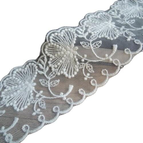 Beautiful Leaf Lace Accessories Sewing Laces Clothes DIY Material 6.7cm Embroidery Tulle Lace Fabric Trim Craft Supplies LX10