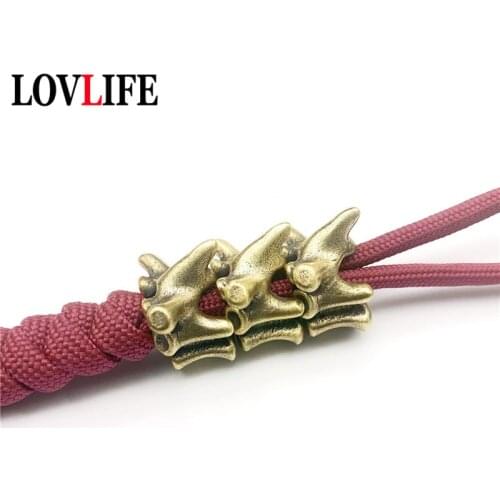 Brass Spine Bone Knife Pendant Personality Creative Car Keychain Umbrella Cord Accessories Key Ring Pendant Pure Copper DIY Bead