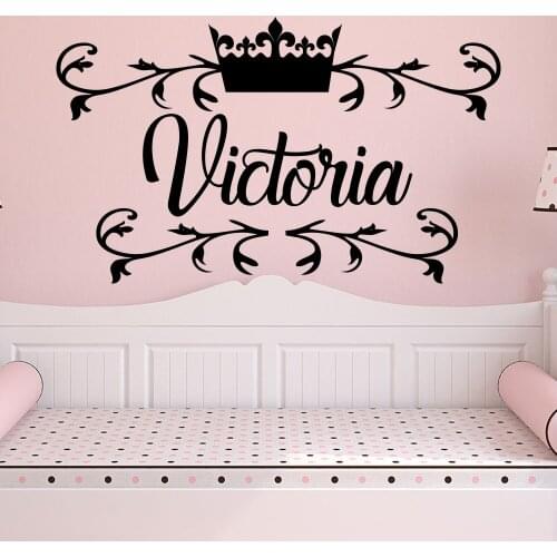 Rustic Name Crown Sticker Custom Girl Name Wall Sticker Vinyl Art Removable Poster Mural Design Ornament Nursery Decor LX203