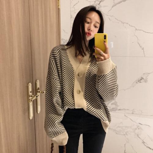 Korobov Korean V Neck Long Sleeve Women Cardigans New Arrival Single Breasted Oversize Sweater OL Elegant Outwear Cardigan