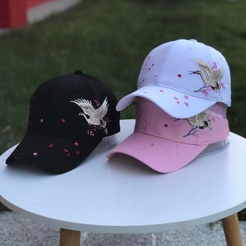 2021 New Ladies Caps Chinese Style Embroidery Curved Brim Spring and Summer Sun Hats Street Fashion All-match Mens Baseball Cap