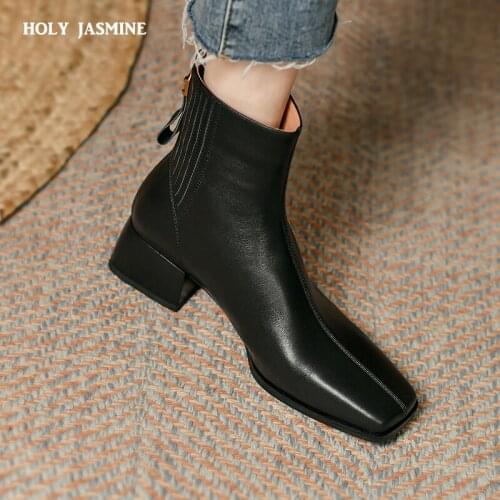 2021 Fashion New Arrival Women Ankle Boots Genuine Leather Casual Thick Heels Autumn Winter Chelsea Boots Woman Fashion Popular