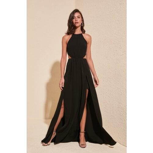 TRENDYOLMİLLA Black Waist Low-Cut Dress