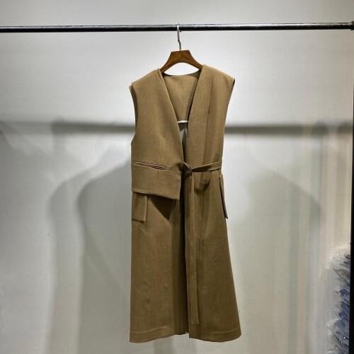 D506520 women long vest
