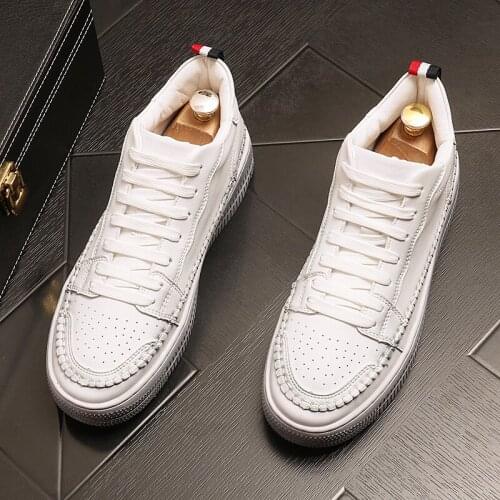 2021 New Luxury Designer Men Fluorescent Green Lace Up Causal Loafers Flat Platform Prom Shoes Moccasins Male Rock Punk Sneakers