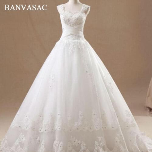 BANVASAC 2017 New Elegant Crystals Strapless Wedding Dresses Embroidery Sleeveless Satin Sweep Train Lace Bridal Ball Gowns
