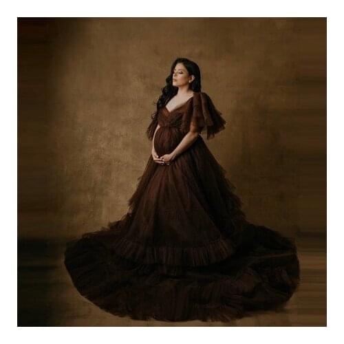 Charming Long Maternity Dresses Short Sleeves V Neck Ruffles Pleated Ruffles With Train Circle Cut Gowns For Pregnancy Women