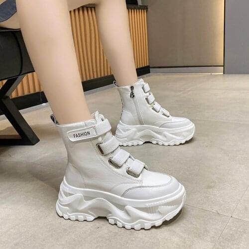 TRY JADE Women's Slippers