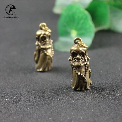 Retro Brass Cartoon Stand Bodhidharma Buddha Statue Desk Ornaments Metal Copper Dharma Figurines Miniatures Decorations Keychain