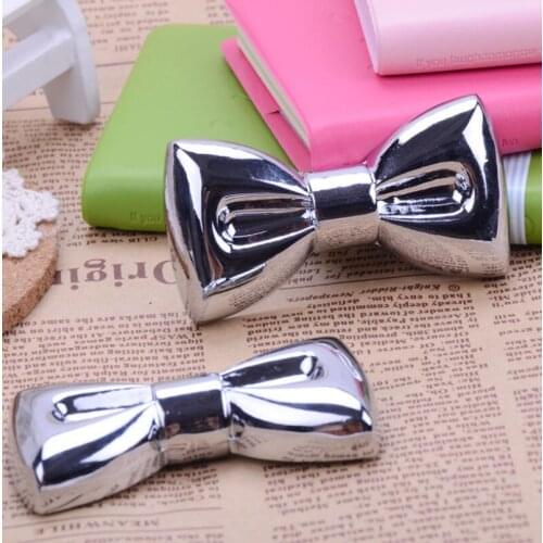 Silver Finish Metal Bow Tie Bottle Opener Wedding&Bridal Shower Favors For Guest fast shipping LX4458