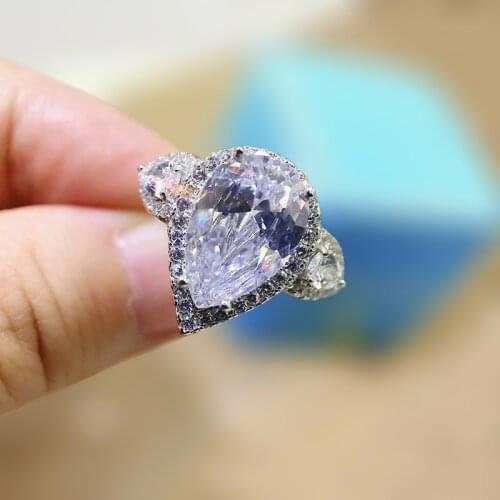 Luxury 925 Sterling Silver Engagement Ring 4ct Pear Cut Three Stone Anniversary Wedding Ring High-end Jewelry