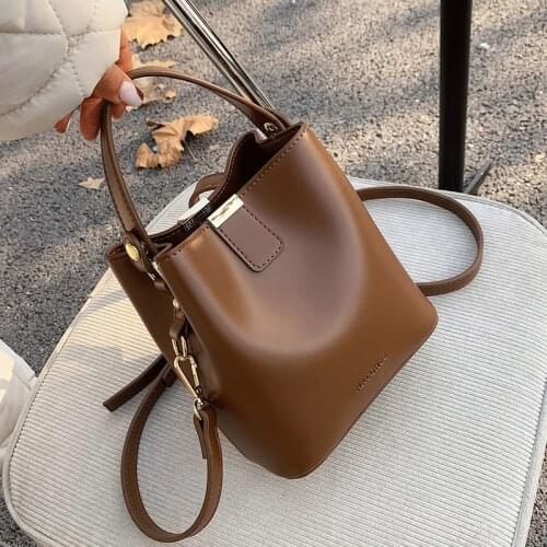 Women Leather Handbags Solid Color Female Bucket Shoulder Bags Vintage Crossbody Bag Female Sac Ladies Simple Hand Bag Bolsas