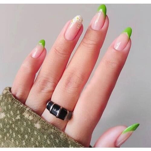 24pcs Green-edged French Fashion Wear fake nails press on Finished Patch full cover Mid-length Detachable False Nails with glue